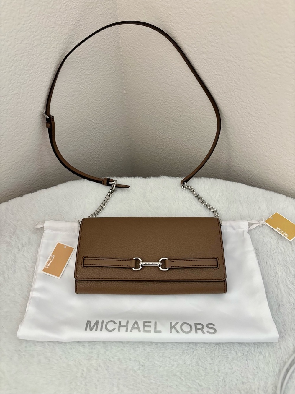 NWT MICHAEL KORS Carson Large Pebbled Leather Convertible Crossbody Bag